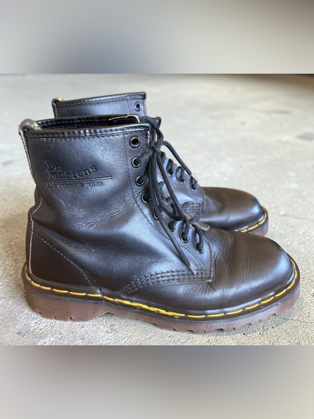 Dr. Martens women's 7 (Mens 6) Black Leather Lace-Up Boots 1460 Made in England